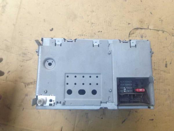 RADIO SEAT IBIZA 2011 - Vue 3